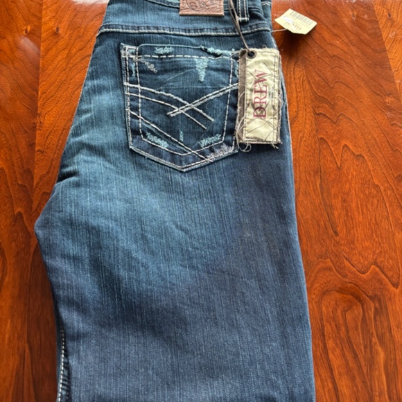 NEW BKE 5 pocket jeans in dark blue in 31 x 311/2 - Picture 4 of 5